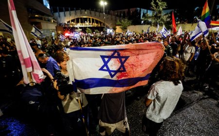 A blow against Israel’s Supreme Court plunges the country into crisis