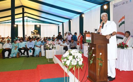 Gajendra Singh Shekhawat addressing at the interaction with Special Guests on the occasion of 77th Independence Day,