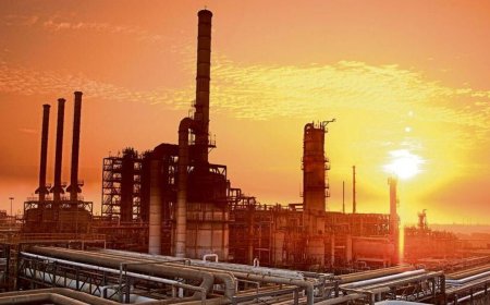 Oil prices steady after recent highs