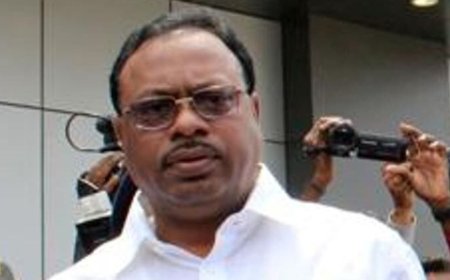 ‘Invite journos for tea’: Maharashtra BJP chief's message to party workers sparks outrage