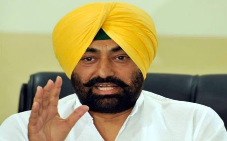Sukhpal Khaira's arrest: Congress, AAP in war of words after Police action