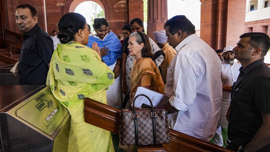 On Women's Reservation Bill, Sonia Gandhi says,'it's ours, apna hai'