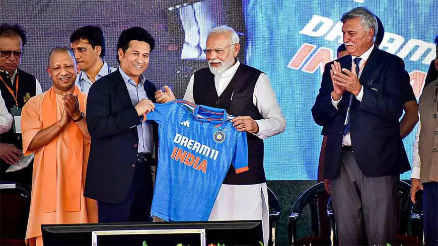 Watch: PM Modi presents Sachin Tendulkar Indian cricket team jersey