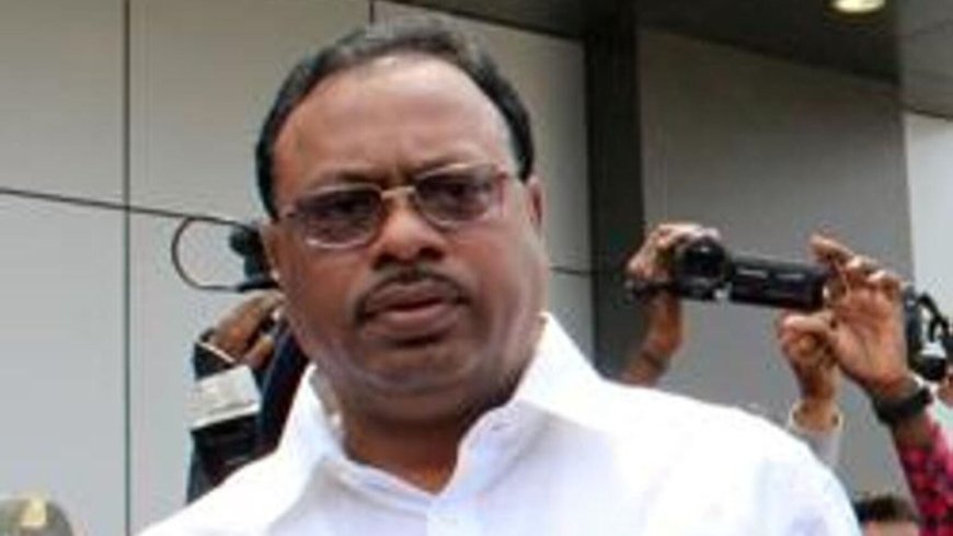 ‘Invite journos for tea’: Maharashtra BJP chief's message to party workers sparks outrage