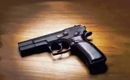 Andhra cop shoots wife, two daughters; dies by suicide