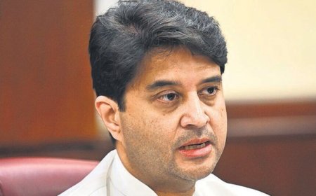 ‘Meri soch Congressiyon ki nahi hai’: Jyotiraditya Scindia on visit to Gwalior ahead of Madhya Pradesh Assembly polls