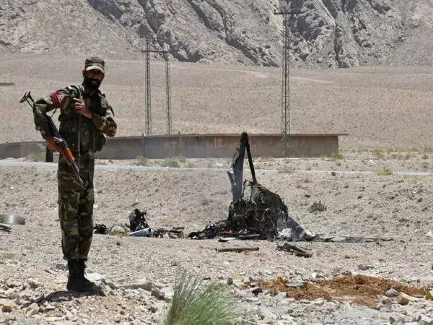 Pak: 10 terrorists killed in gun battle with security forces