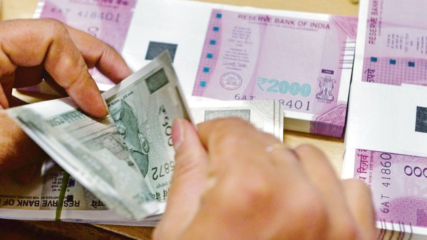 Rupee trades flat against US dollar amid likely RBI intervention