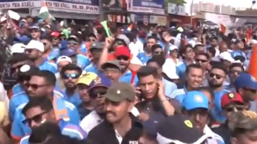 India vs Pakistan ICC World Cup 2023: ‘Pak is scared of Virat Kohli’, say fans outside Narendra Modi stadium | Watch