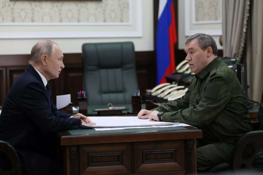 Vladimir Putin visits military HQ for Ukraine offensive: Kremlin