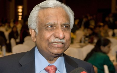 Money laundering case: Bombay HC dismisses Jet Airways founder Naresh Goyal's plea against 'illegal' arrest