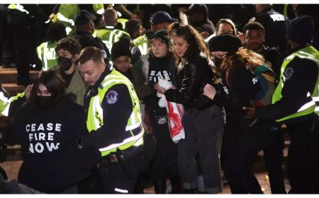 Anti-Israel protests erupts outside Democratic HQ in Washington