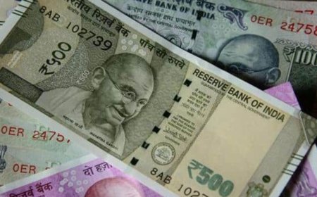 Rupee likely to stay rangebound amid lack of fresh triggers; unable to exploit lower dollar, treasury yields, oil prices