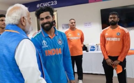 ‘Ye to hota rehta hai’: PM Modi consoles Virat Kohli and Rohit Sharma after World Cup final loss| Watch