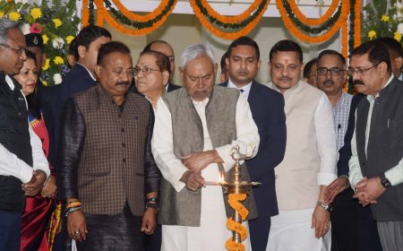 Nitish govt 'selectively slashed Hindu festivals': BJP