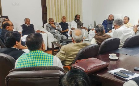 Congress chief Mallikarjun Kharge calls meeting of parliamentary leaders of INDIA bloc today