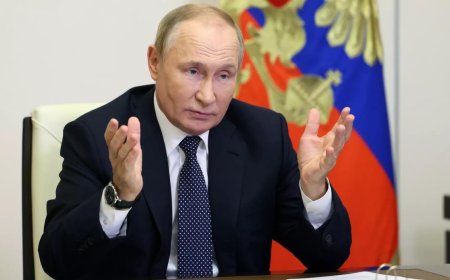 With Putin's reelection all but assured, Russia's opposition still vows to undermine his image