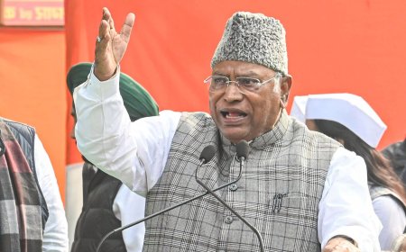 'Nobody knows Mallikarjun Kharge': JD(U) after Mamata Banerjee proposes Opposition PM candidate