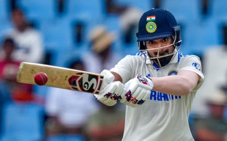 India vs South Africa Live Score Updates, 1st Test Day 2: IND vs SA at 1:30 PM, will rain disrupt match today?