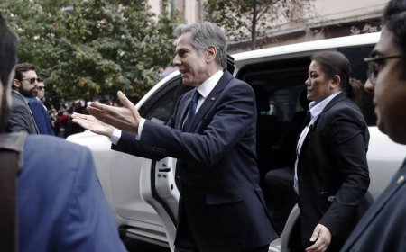 US, Mexico see headway on migration as Blinken pays emergency visit