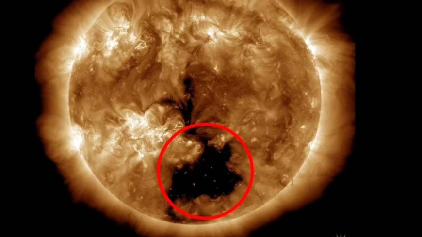 Massive 'hole' in sun threatens earth with unprecedented blast