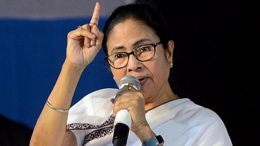 'I am telling you...': Mamata Banerjee reacts to Mahua Moitra's expulsion as Lok Sabha MP