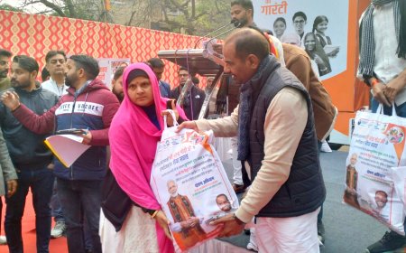 MP Ramesh Bidhuri distributing nutrition kits during the Viksit Bharat Sankalp Yatra