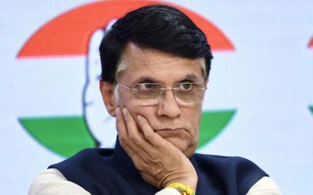 SC refuses to quash criminal proceedings against Pawan Khera over remarks on PM Modi