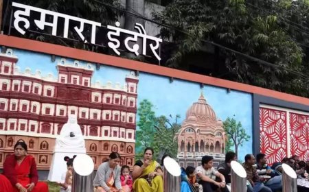 Swachh Survekshan: Indore, Surat declared India's cleanest cities