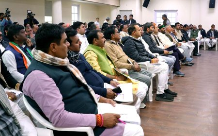 INDIA bloc virtual meeting today: Seat-sharing, convenor among key agendas | 10 updates