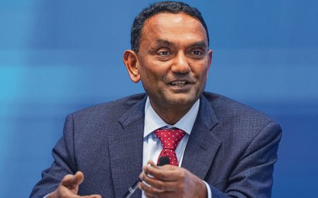 No one can be stopped from leaving for better incentives: TCS boss Krithivasan