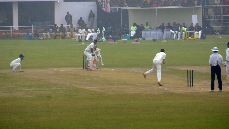 Ranji Trophy match delayed after two teams from Bihar turn up for game against Mumbai; sparks social media frenzy