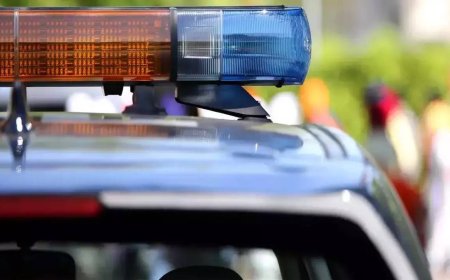 UK police hunt for a man suspected of throwing a 'corrosive substance' that injured 9 in London'