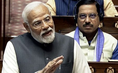 PM Modi's speech in 5 points: From swipe at Opposition's 'fashion parades' to Manmohan Singh's contribution