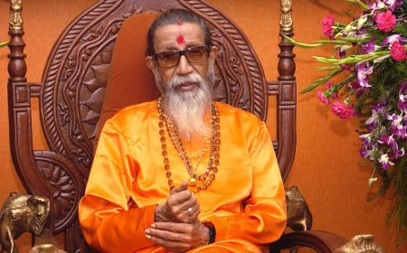 Bharat Ratna for ‘Hindu Hridaysamrat’ Balasaheb: Raj Thackeray, Sanjay Raut want posthumous honour for Shiv Sena founder