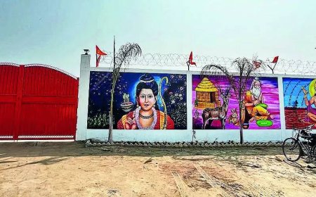 As Sonia exits Rae Bareli, Irani plans ‘grih pravesh’ in Amethi
