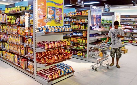 ITC vs HUL: Which FMCG stock should you pick for long term?