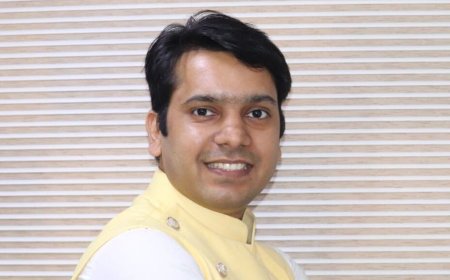 Buy or sell: Sumeet Bagadia recommends three stocks to buy on Monday — February 26