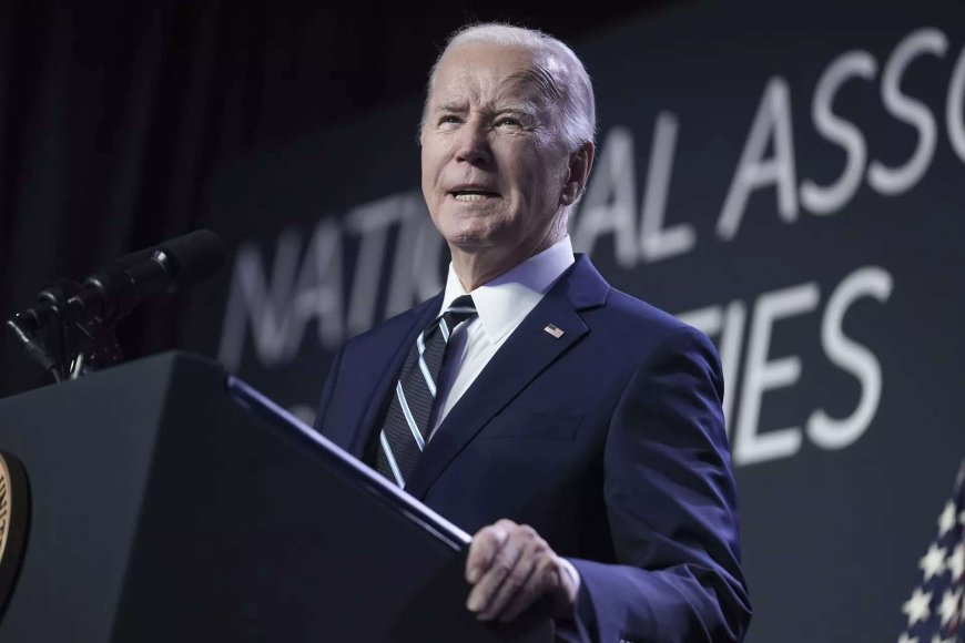 Joe Biden calls Putin ‘crazy SOB’ and hits Trump on Navalny remarks