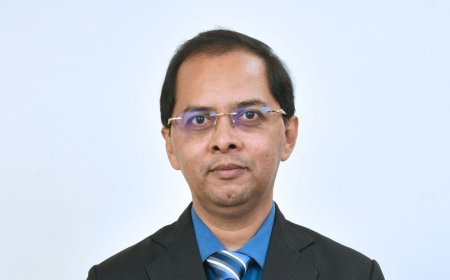 Buy or Sell: Dharmesh Shah of ICICI Securities recommends buying LIC and ABB India next week