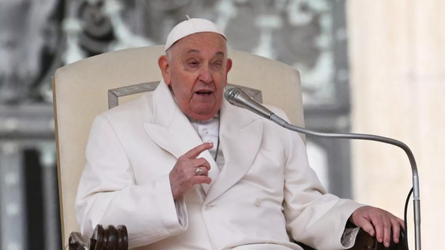 After Ukraine controversy, Pope again condemns 'madness of war'