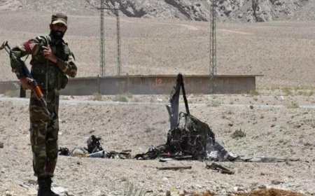 2 Pakistan soldiers killed as armed men open fire on security personnel in Balochistan