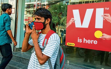 Vodafone Idea FPO: Share price, GMP to subscription status. Should you apply as bidding ends on Monday?