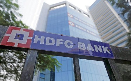 HDFC Bank share price: Should you buy, sell or hold post Q4 results? Here's what experts say