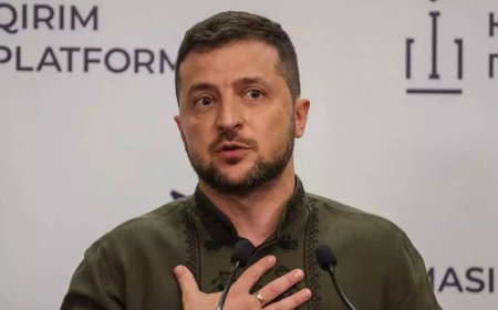 Russia used 300 missiles, 300 drones, 3,200 guided bombs in April against Ukraine, Zelenskyy says
