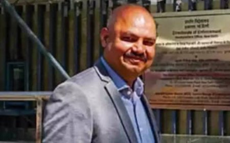 Arvind Kejriwal's aide Bibhav Kumar asked to appear before NCW over 'assault' allegation