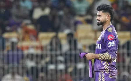 Iyer's gesture for KKR cheerleaders wins hearts