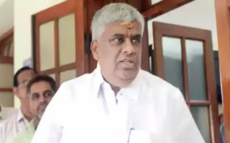 SIT moves HC seeking cancellation of HD Revanna's bail