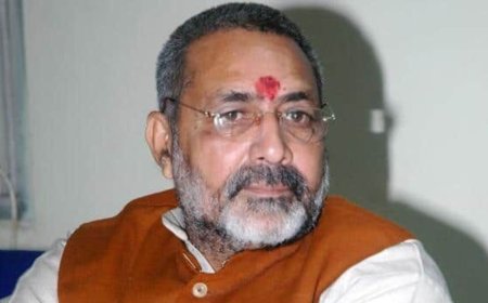 ‘Rahul Gandhi will go for ‘vacation’ Akhilesh Yadav will ‘sing songs’ after Lok Sabha polls result,’ says Giriraj Singh