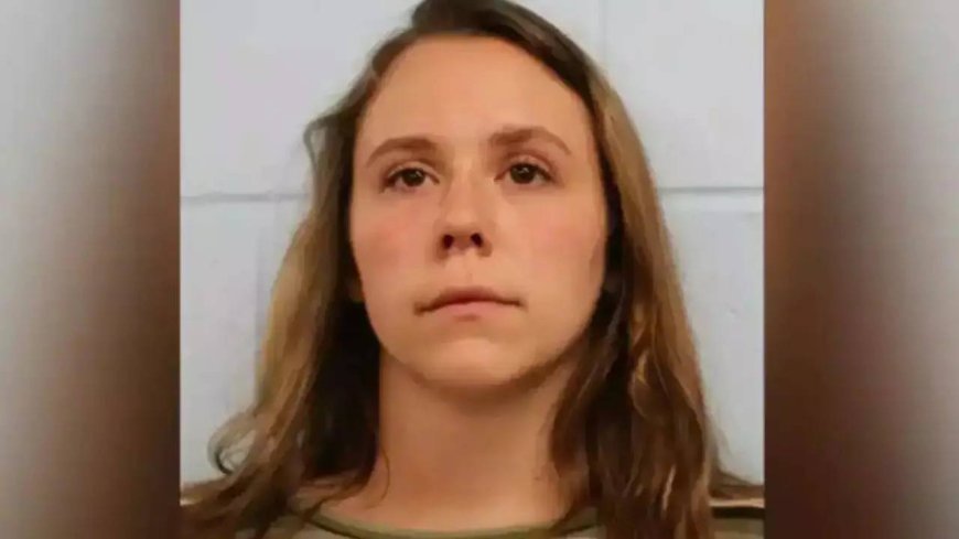 US teacher accused of 'making out' with student 3 months before wedding